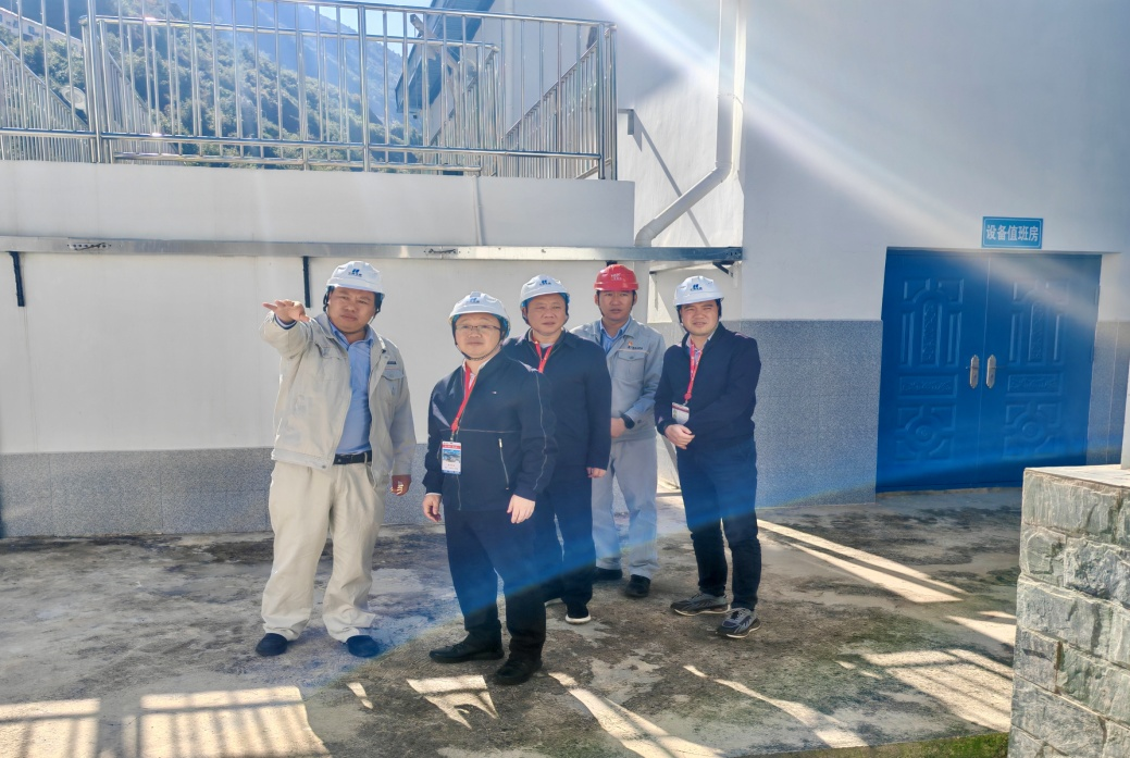 1731996305257055037.png 1731996305257055037.png